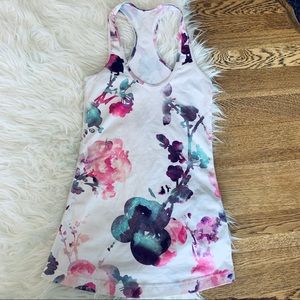 Lululemon everyday yogi blurred blossoms tank top